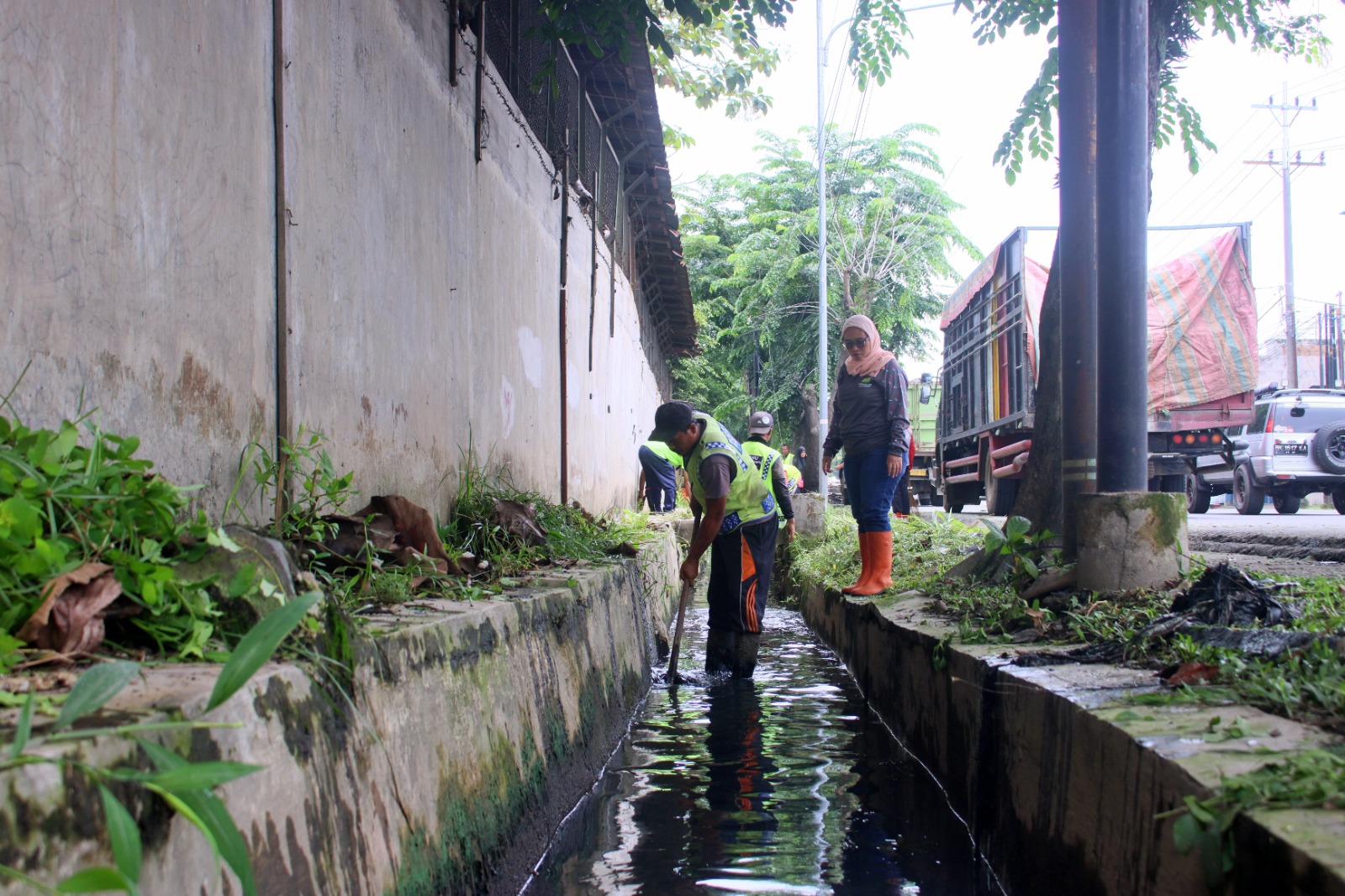 Gotong Royong Lanjutan, tindak Lanjut Aduan Warga Jl. Setiabudi GG. Bakania
